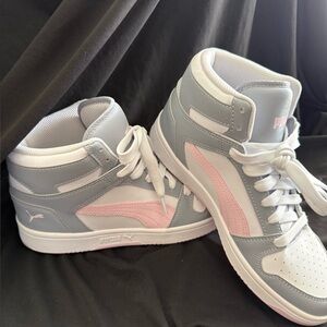 Puma Women's High-Top Sneakers - Gray and Pink
